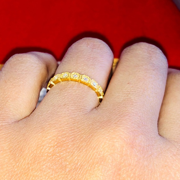 18k yellow gold vermeil eternity band Swarovski Crystal ring best Christmas gift - Picture 4 of 5